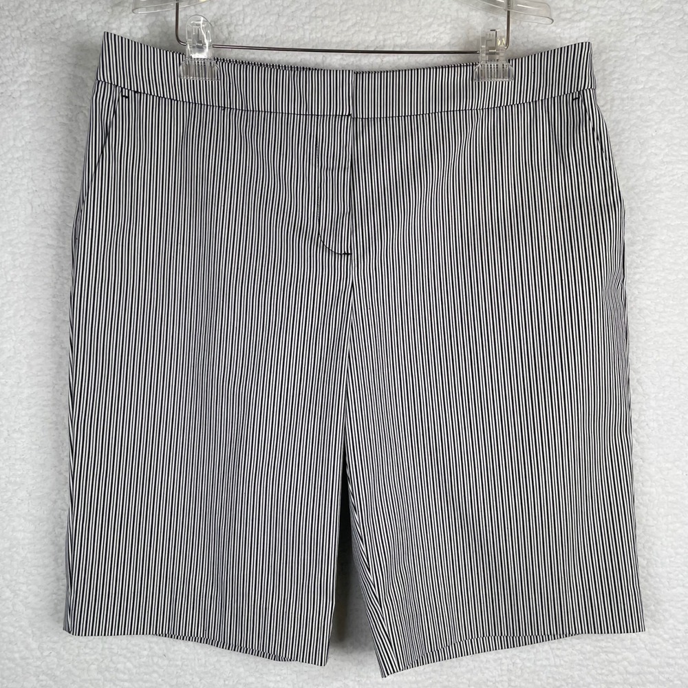 Jones New York Sport Womens 16 Black White Pinstripe Bermuda Shorts Stretch